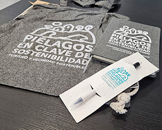 Pack de merchandising en cantabria