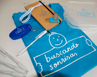 pack de merchandising en Santander